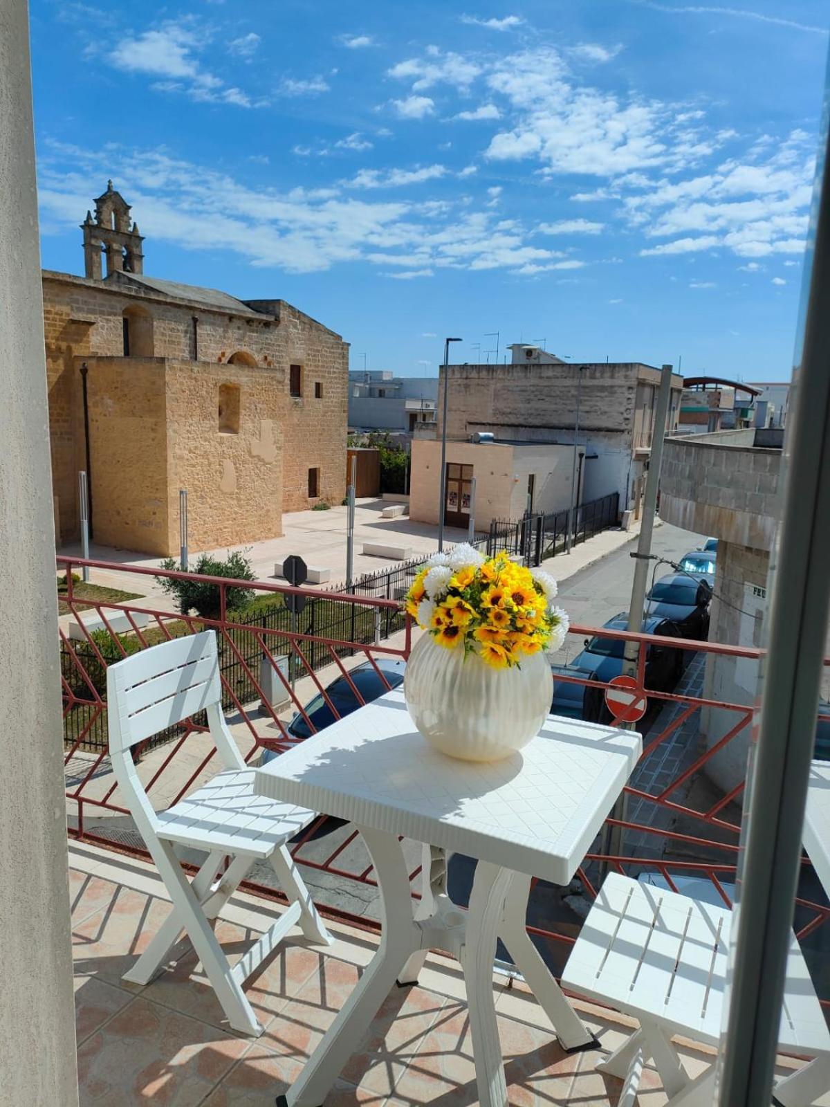 Tra Il Mare E Il Borgo - Pulsano Apartment Екстериор снимка